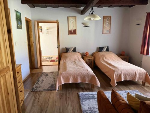 Csaladi-szoba-gyerek-2